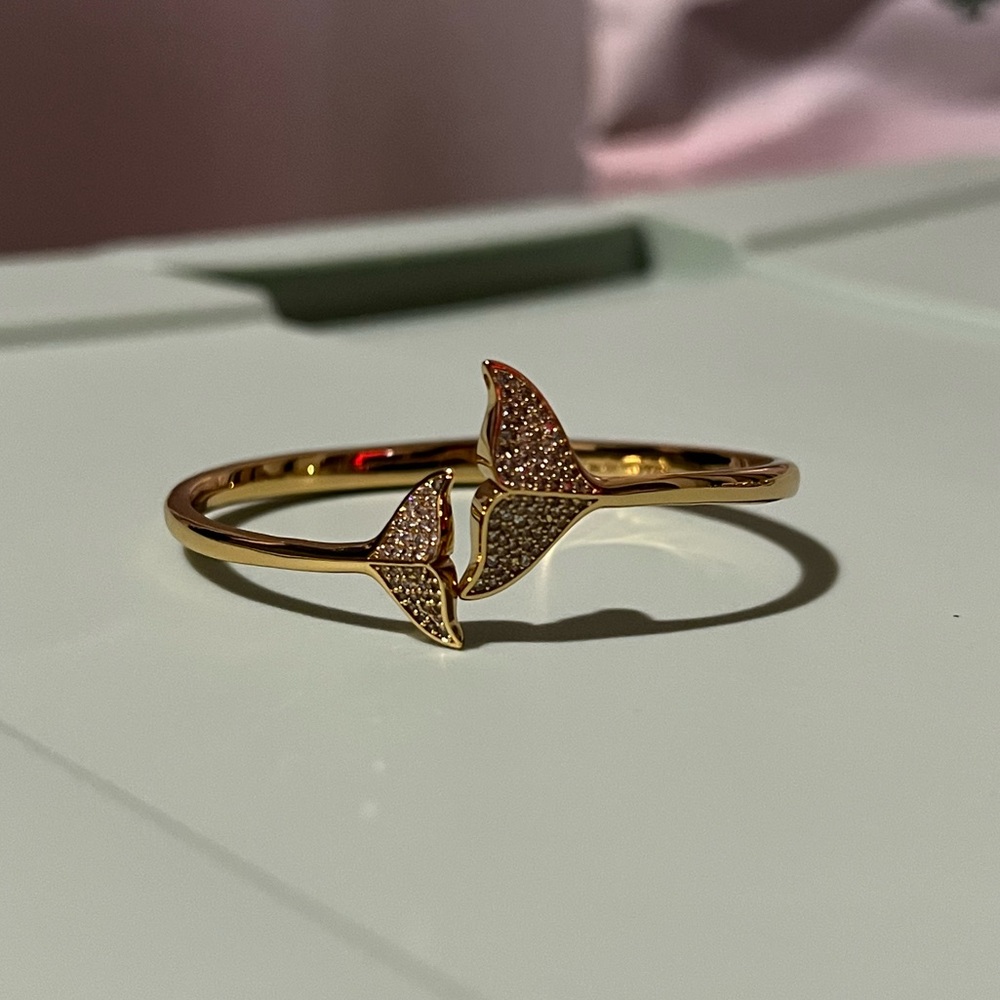 Kate Spade Whale Tails Pave Hinged Cuff